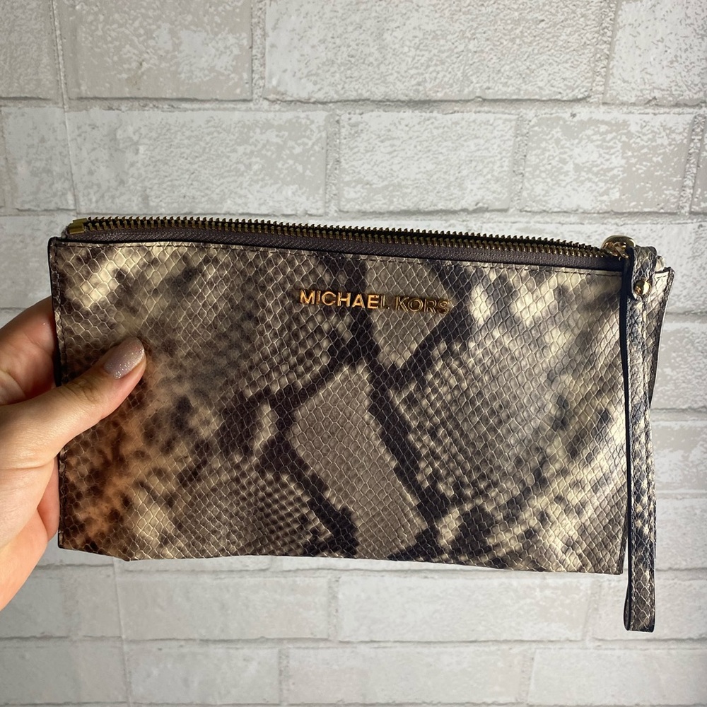 New Michael Kors Clutch